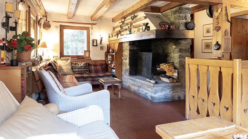Chalet Yates